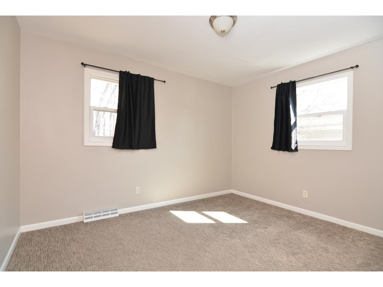 386 Munn Road