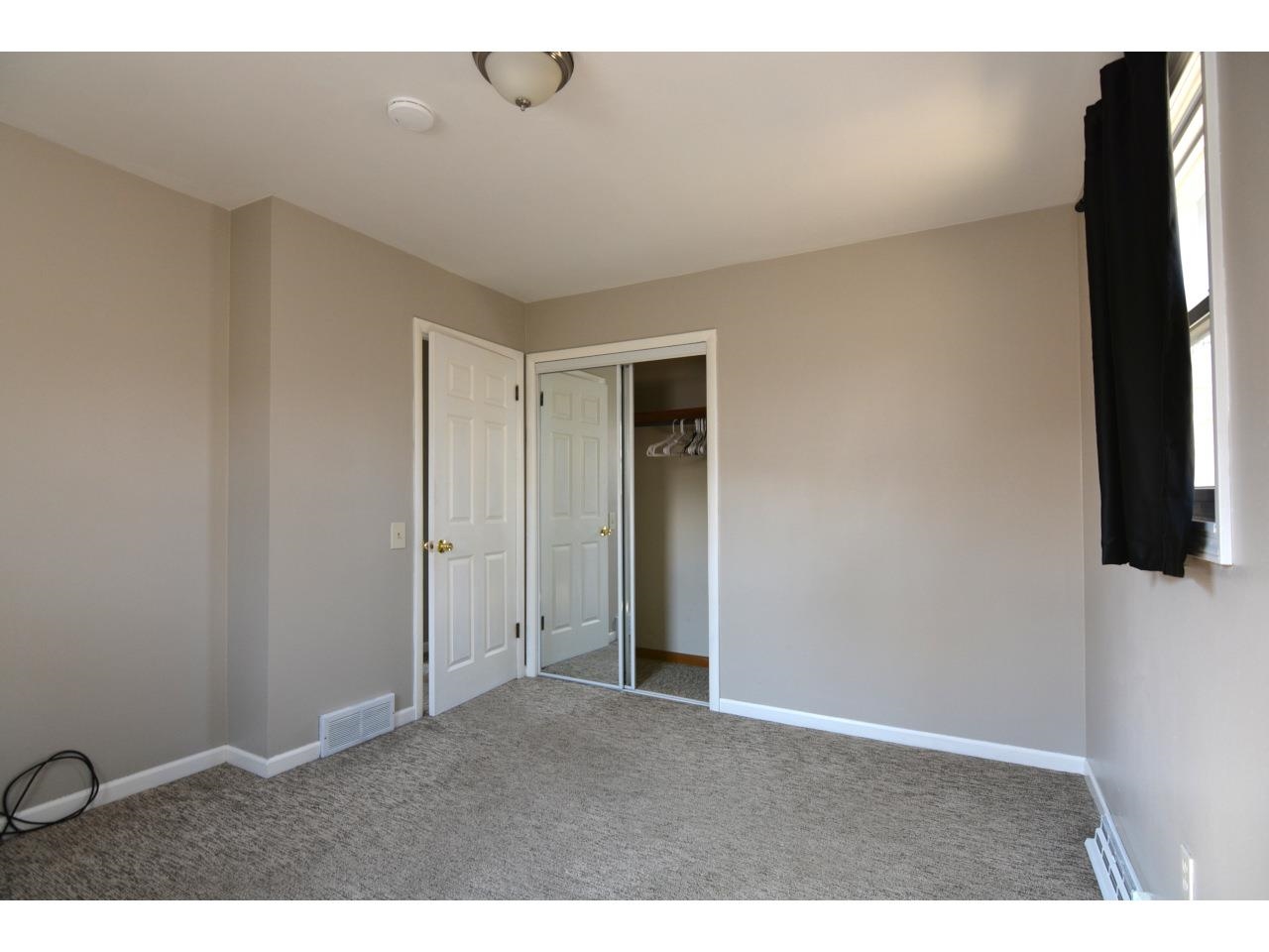 386 Munn Road