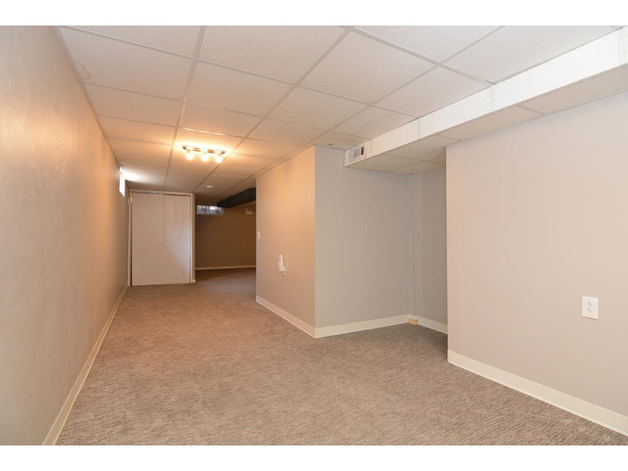 386 Munn Road