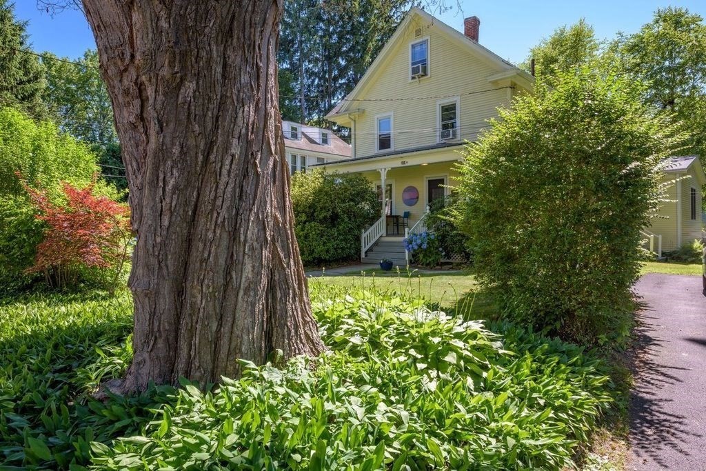318 Lincoln Ave