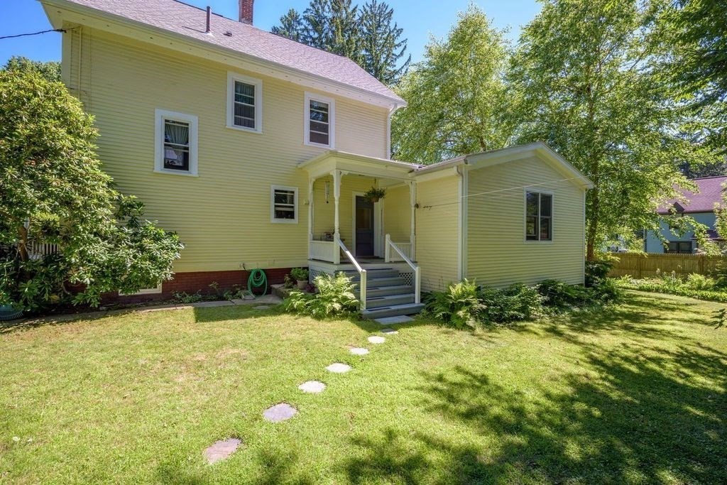 318 Lincoln Ave