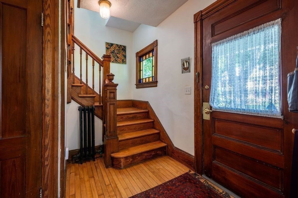318 Lincoln Ave