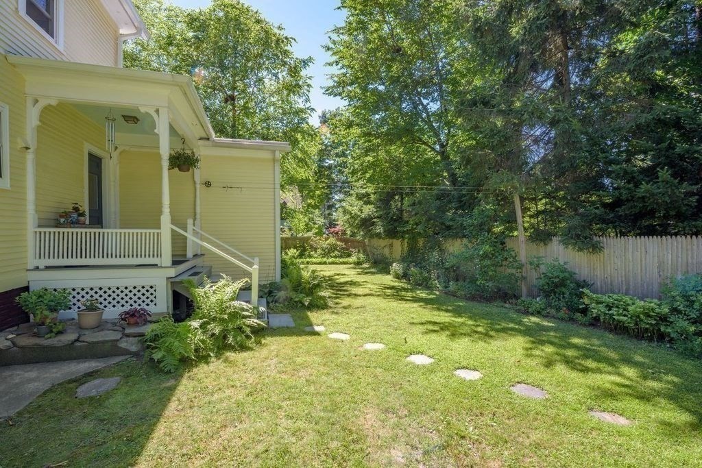 318 Lincoln Ave