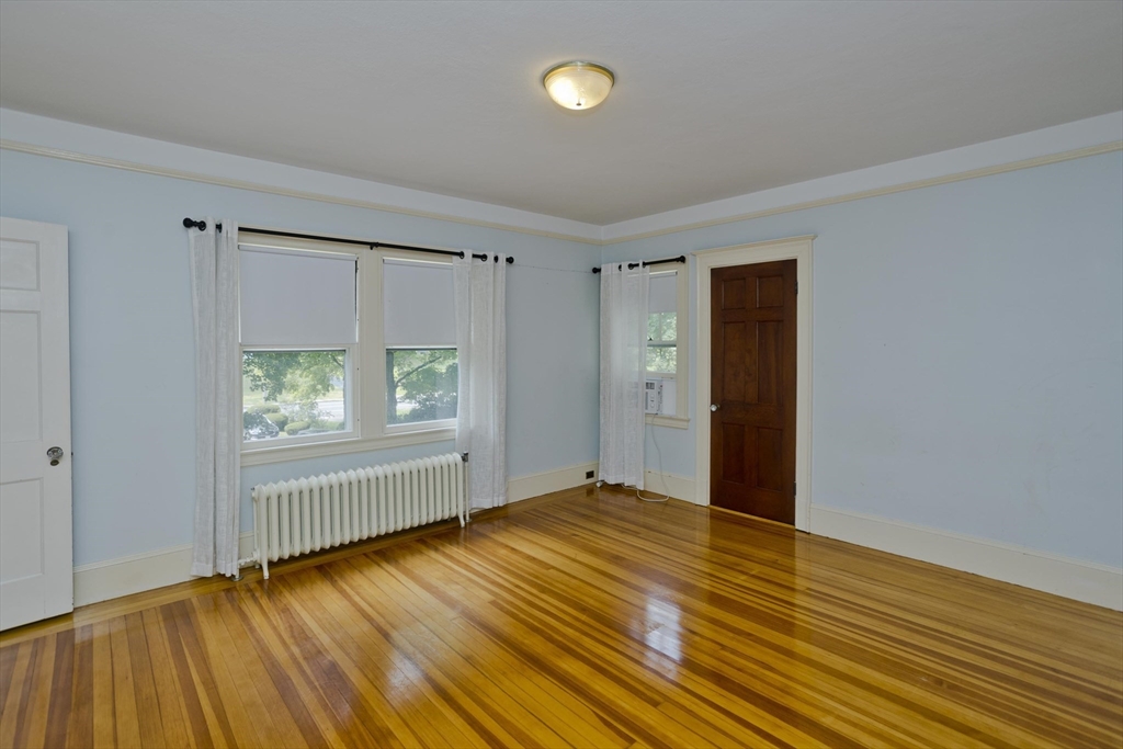 1150 Northampton