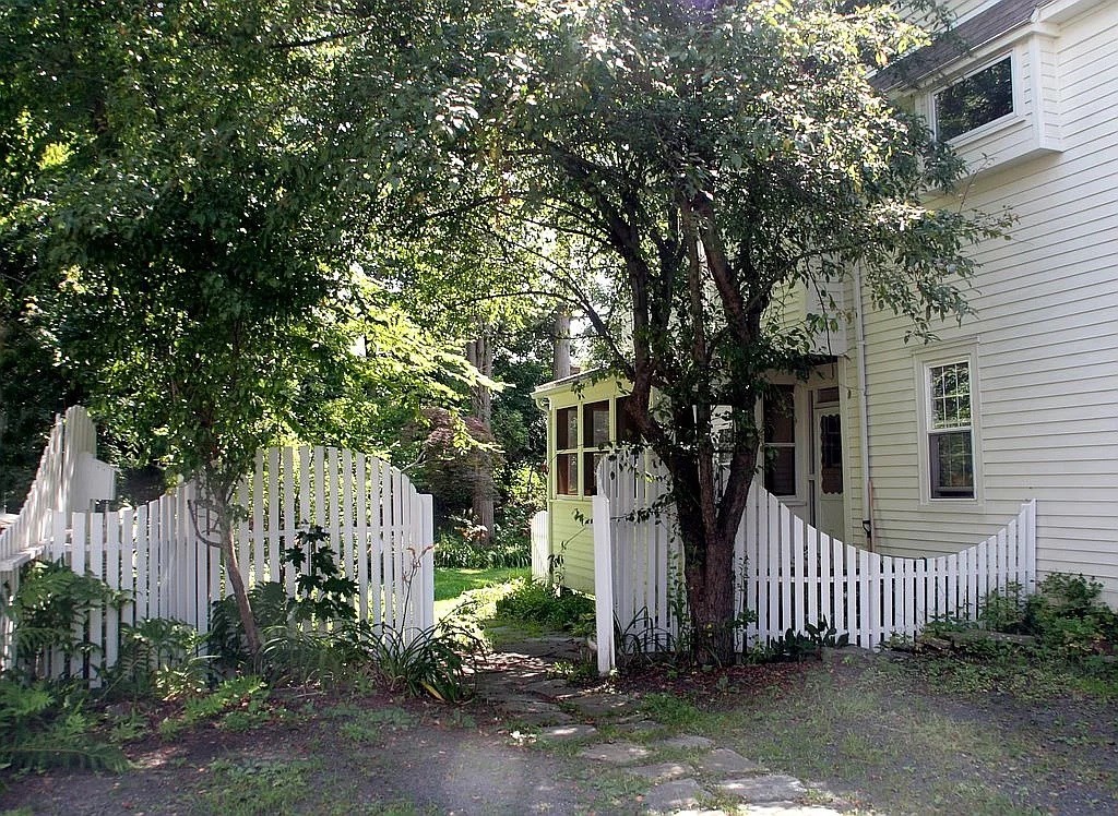 20 Mcclellan St