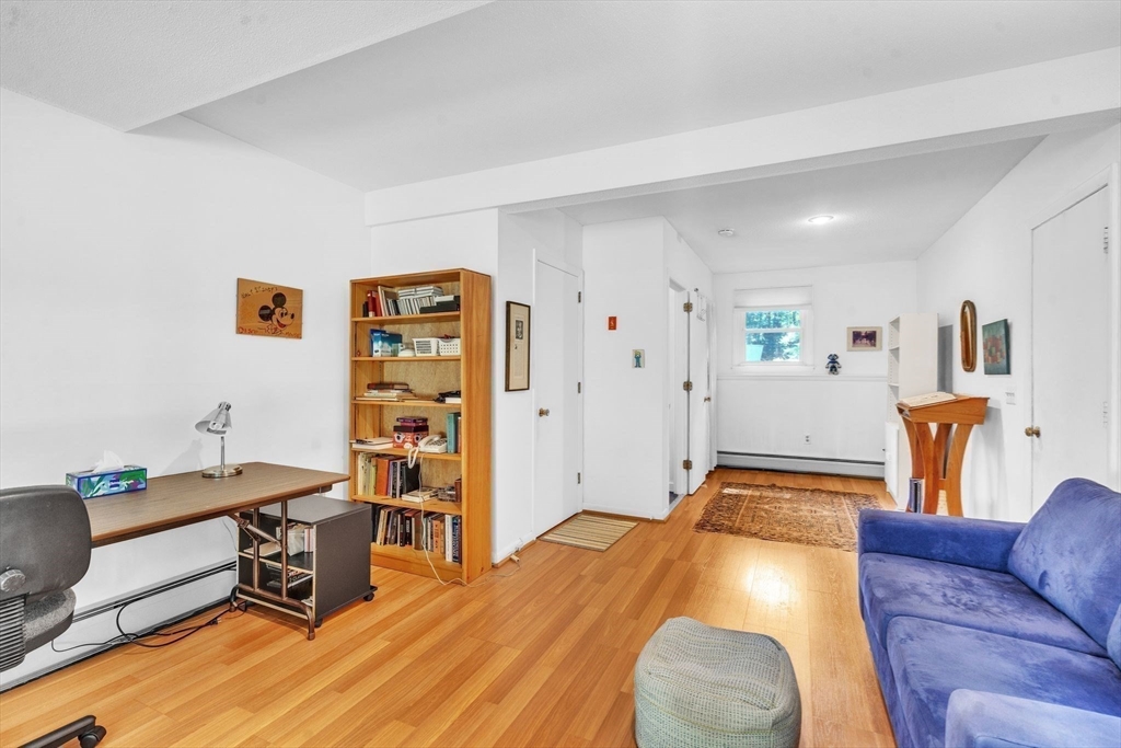 5 Evergreen Lane