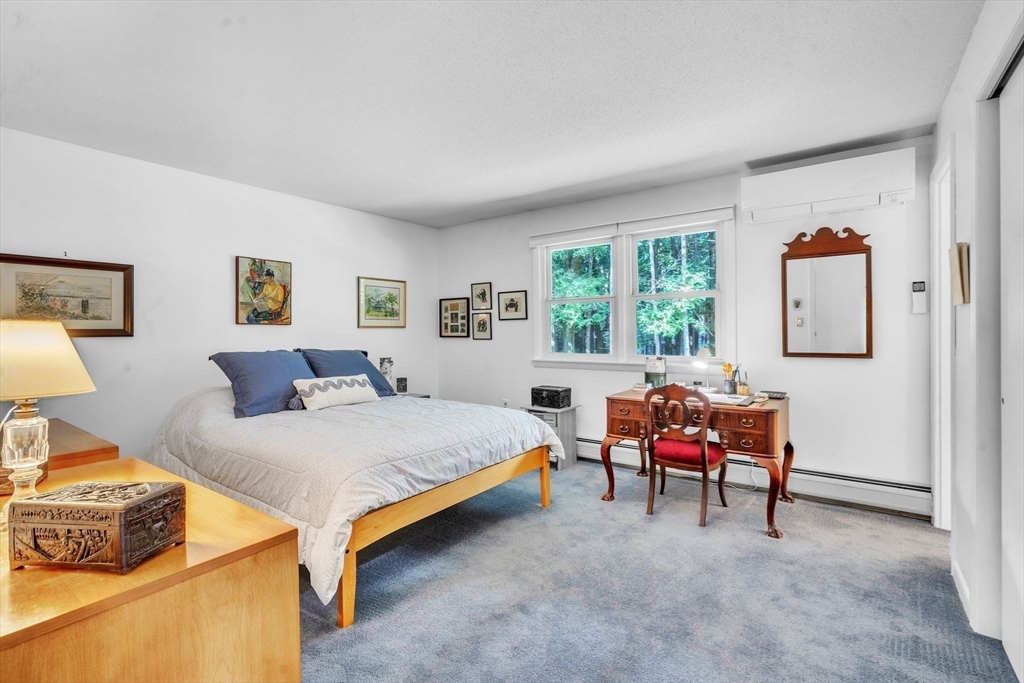 5 Evergreen Lane