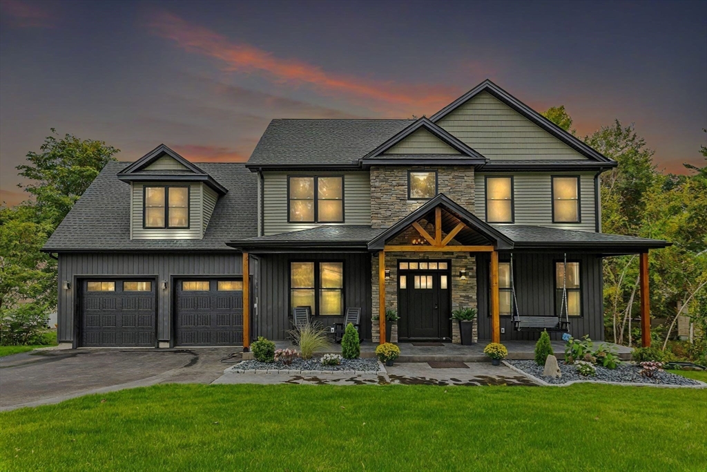 16 Woodland Circle