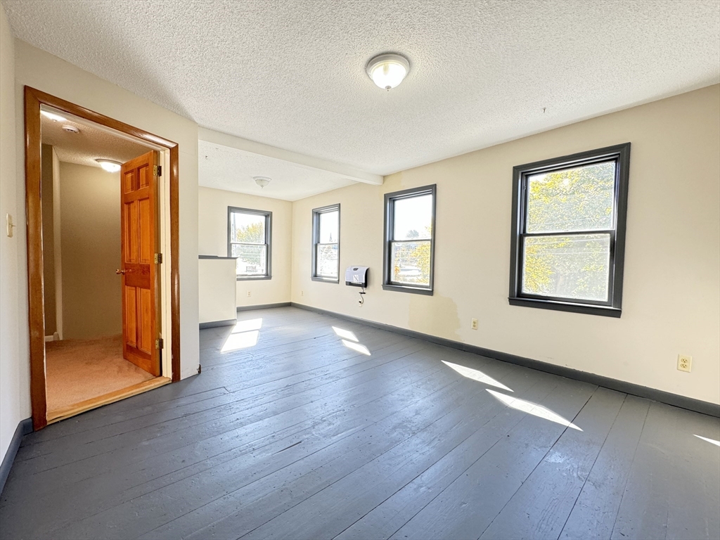 83 Davis Street