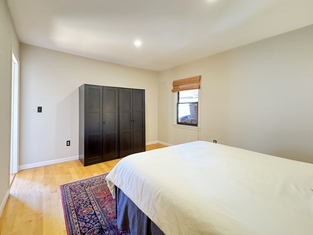 83 Davis Street