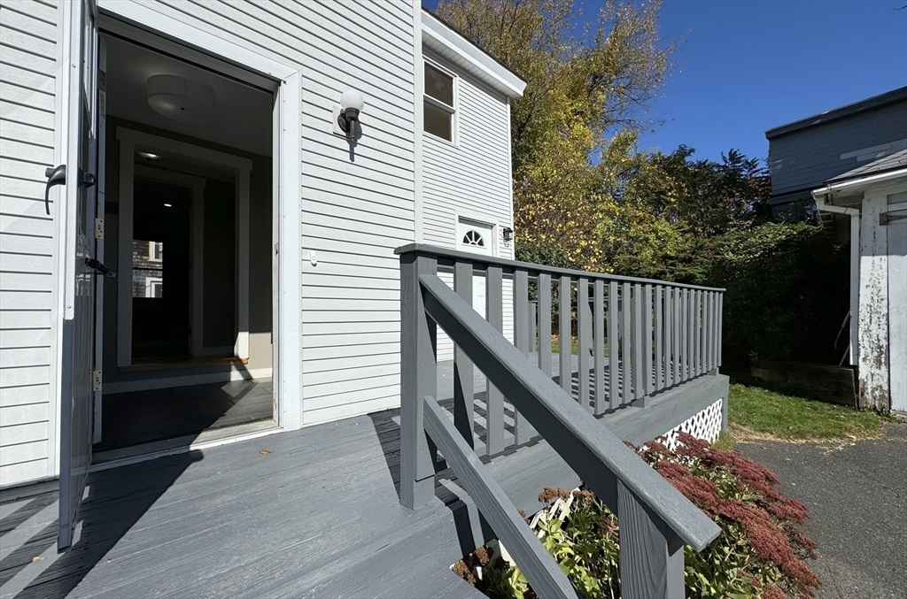 83 Davis Street