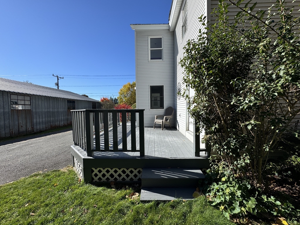 83 Davis Street
