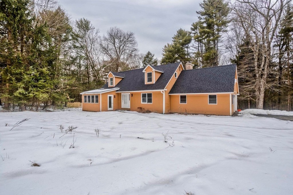 94 Amherst Rd