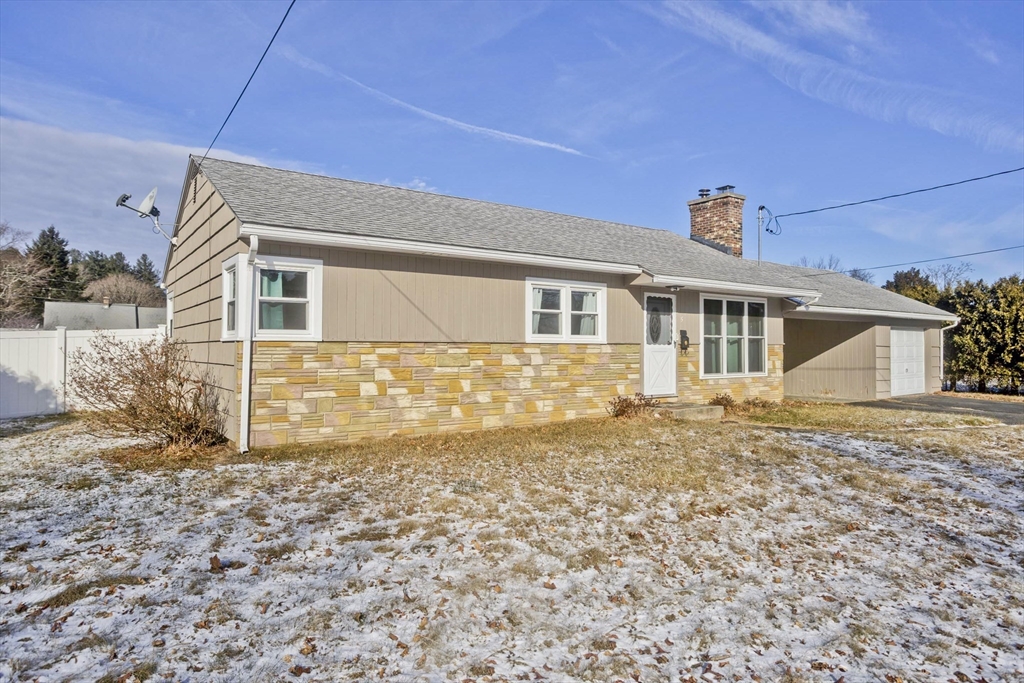 5 Carol Ave