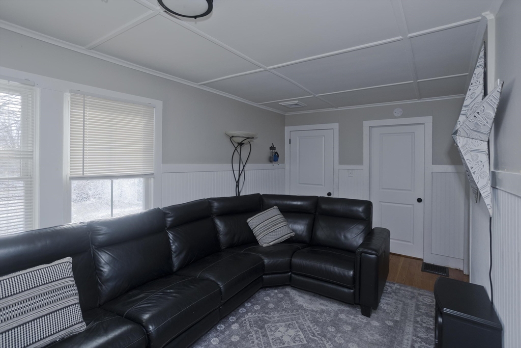 61 Hastings Rd