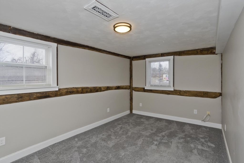 61 Hastings Rd