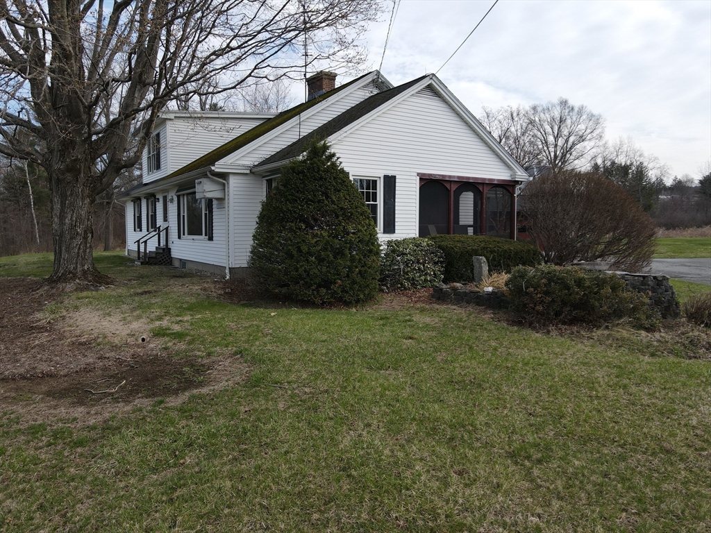 162 Main Street