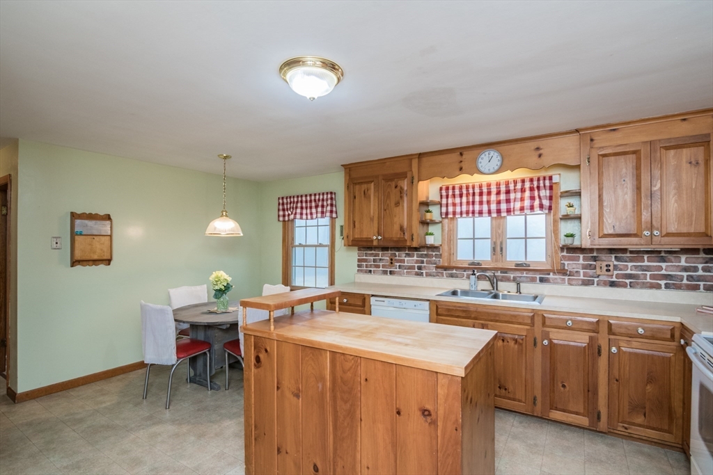 88 Buffam Road