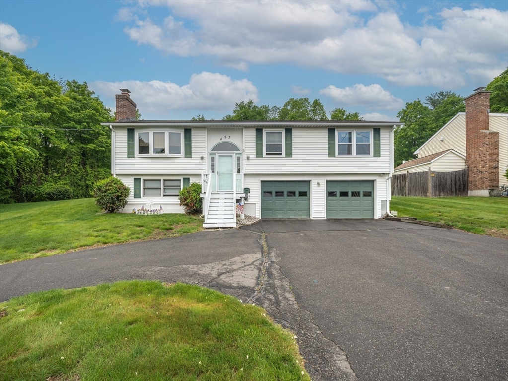 453 Homestead Ave