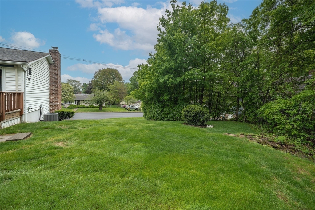 453 Homestead Ave