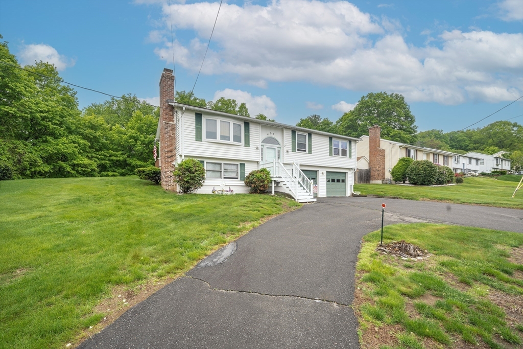 453 Homestead Ave