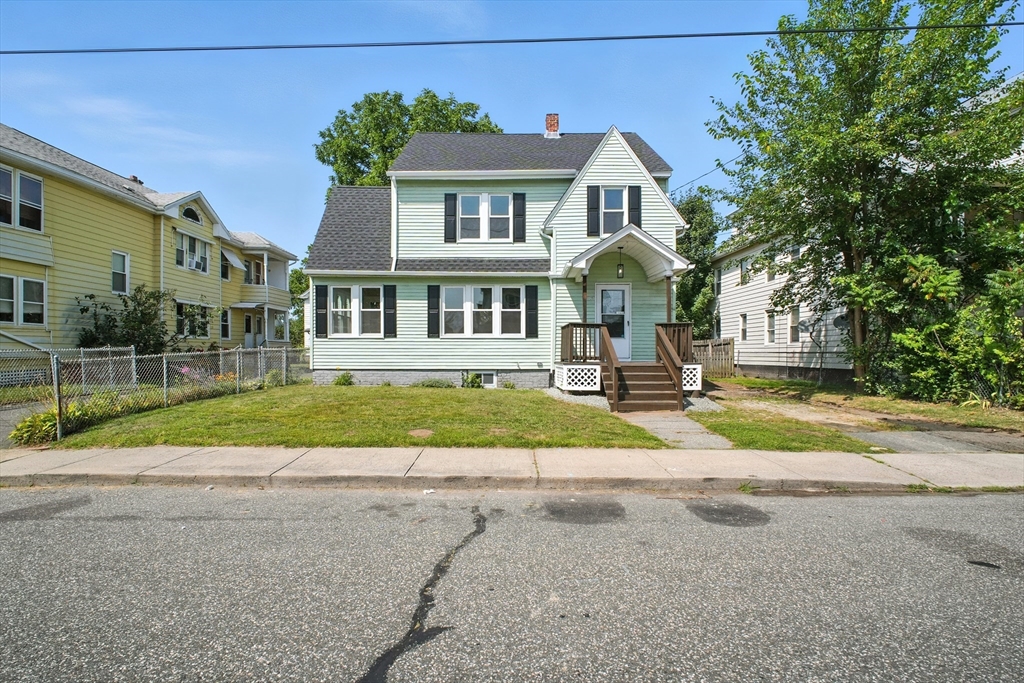 25 W Glen St