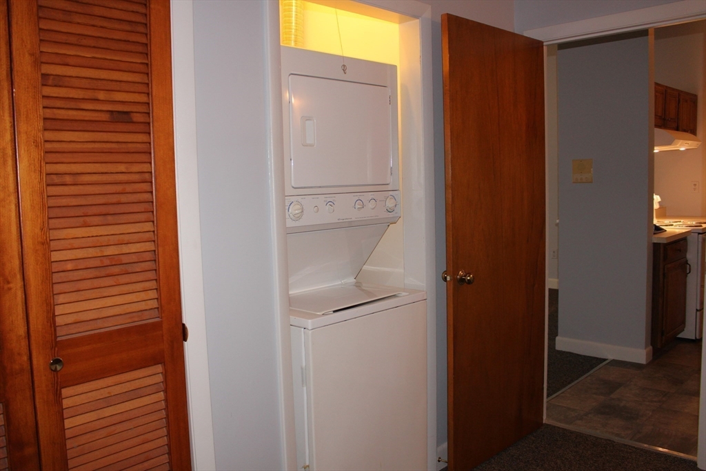 43 J St # 8