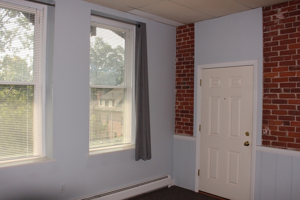 43 J St # 8