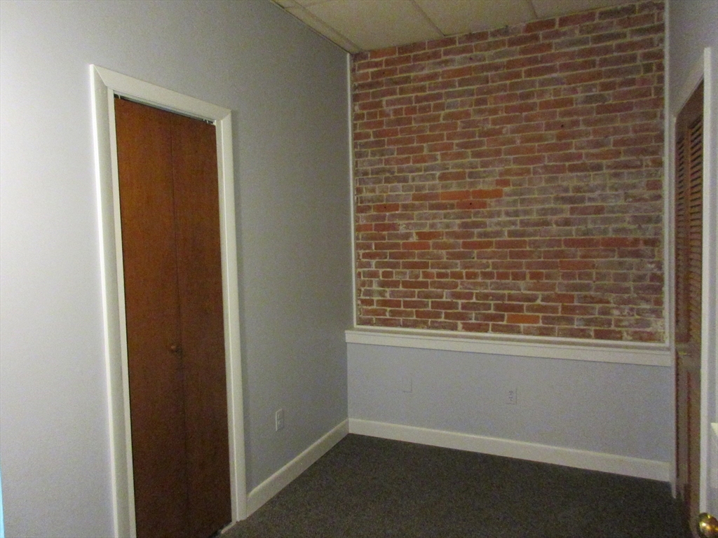 43 J St # 8