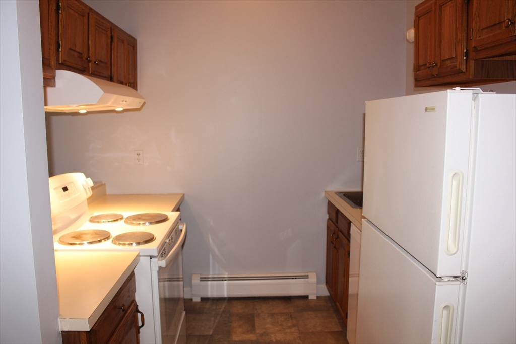 43 J St # 8