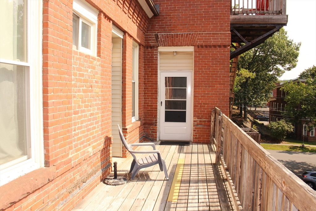43 J St # 8