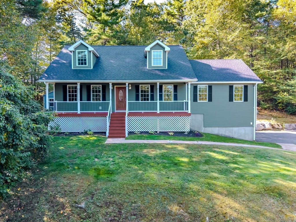 8 Hemlock Hollow