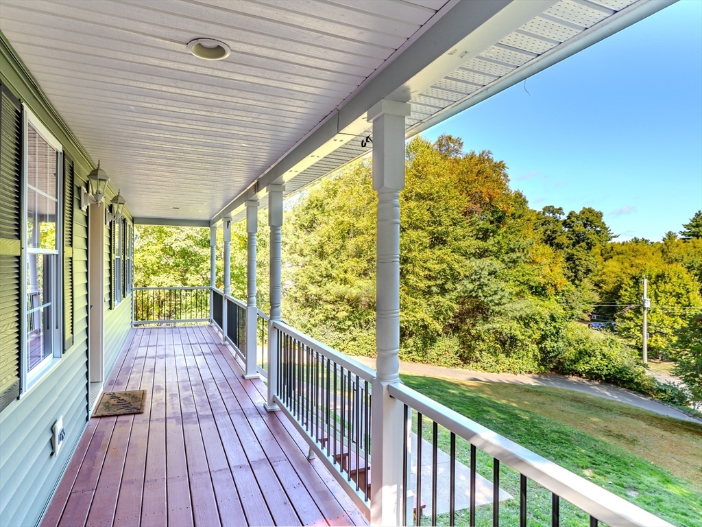 8 Hemlock Hollow