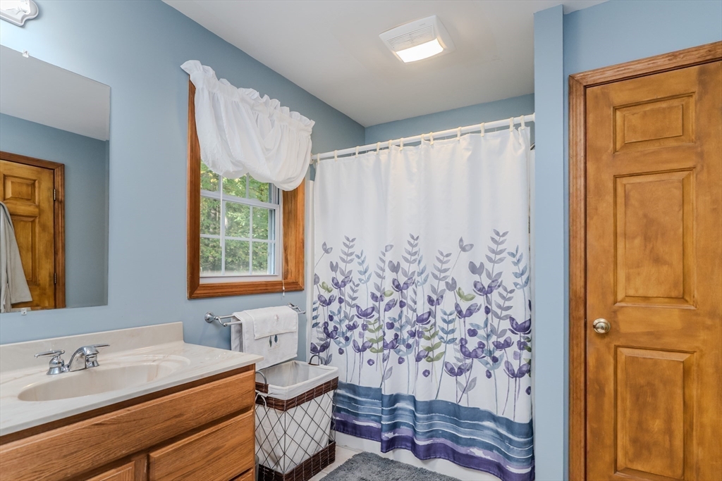 8 Hemlock Hollow