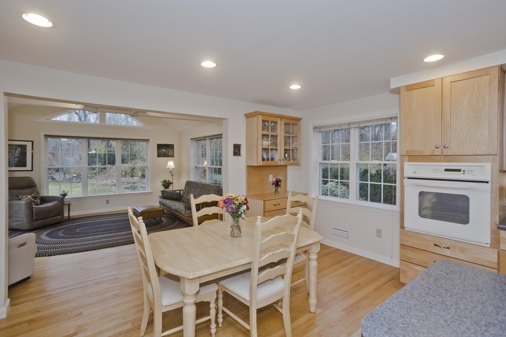 11 Sheerman Ln