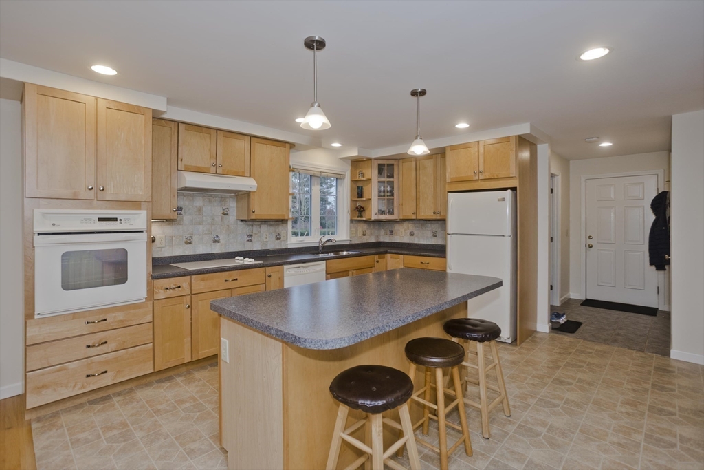 11 Sheerman Ln