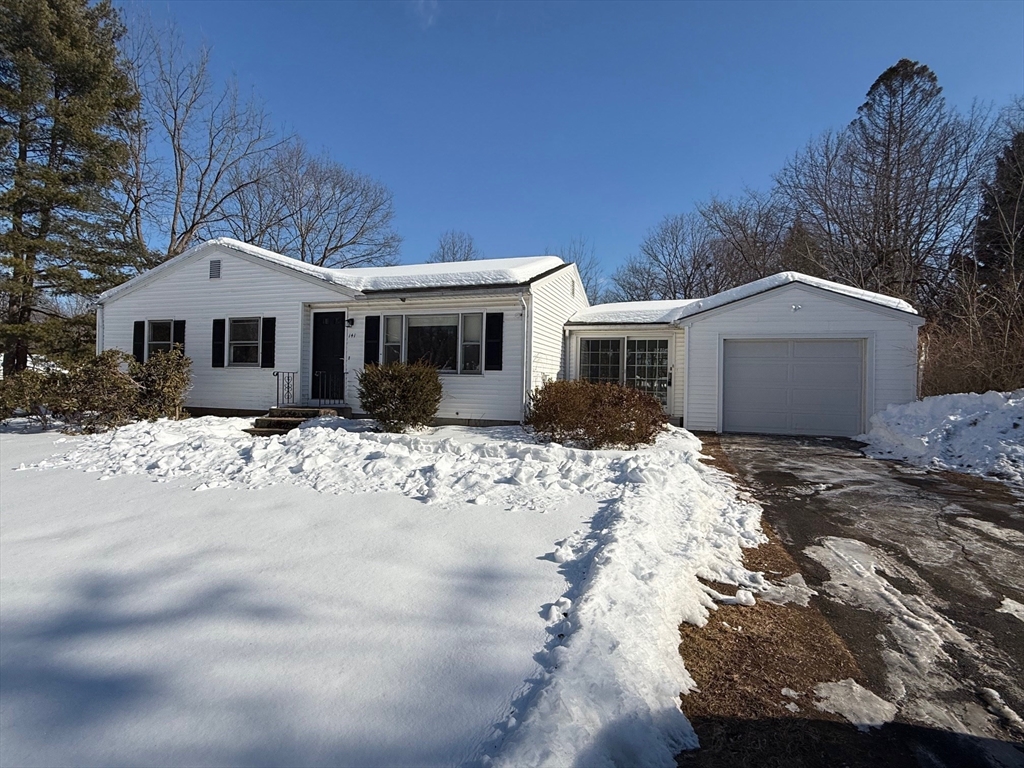 141 Tracy Circle