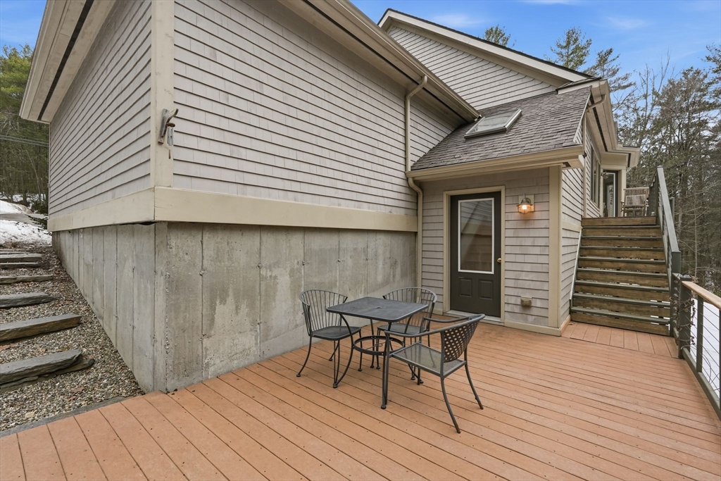 16 N Valley Rd
