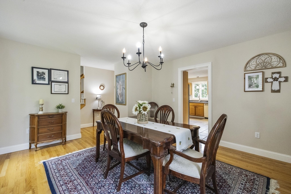 16 Peterson Rd