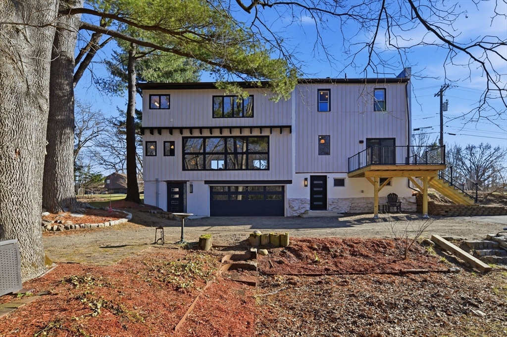 75 Pine St