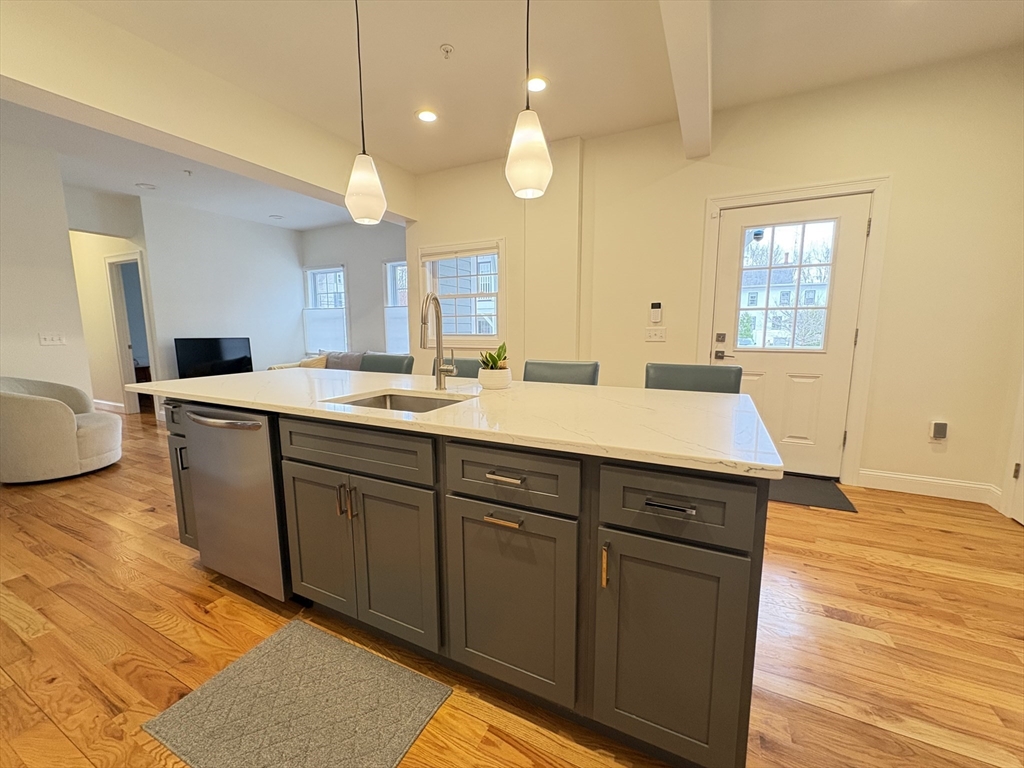 5 Pomeroy Terrace # 2
