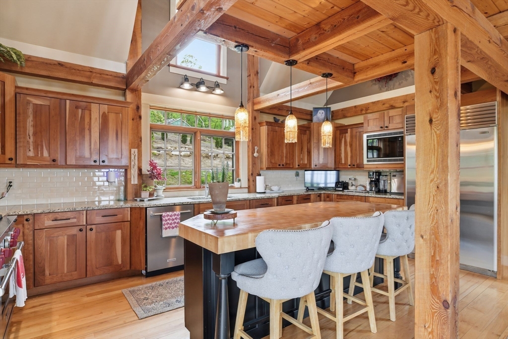 329 Southampton Rd