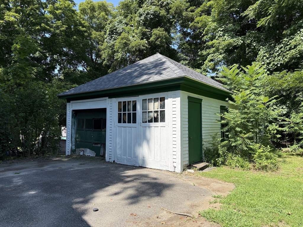 16 Prospect St