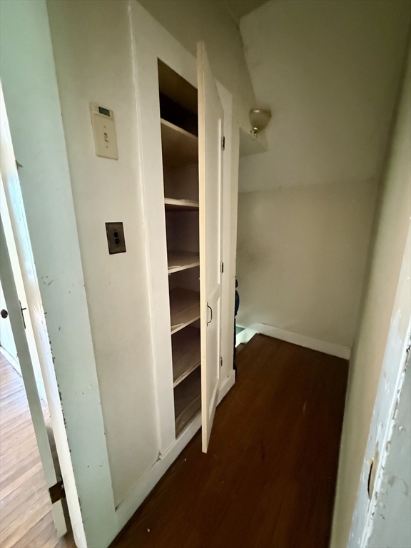 16 Prospect St