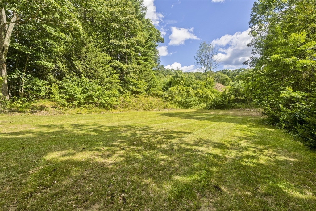 288 Leverett Rd