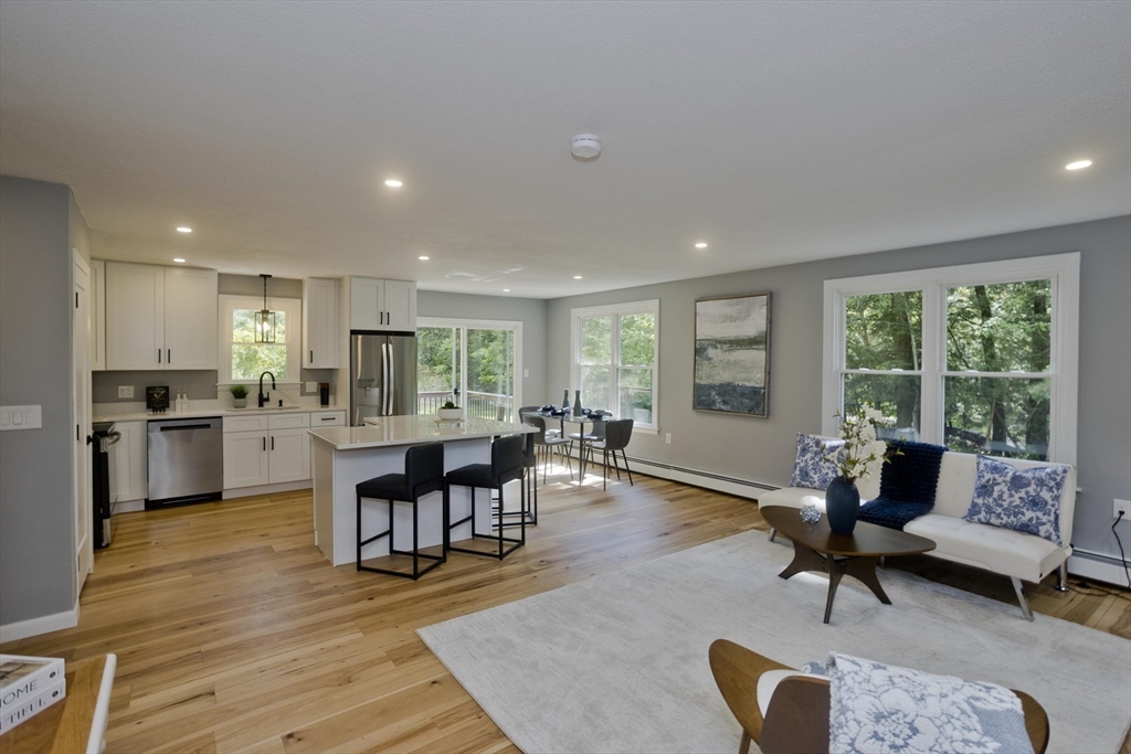 288 Leverett Rd