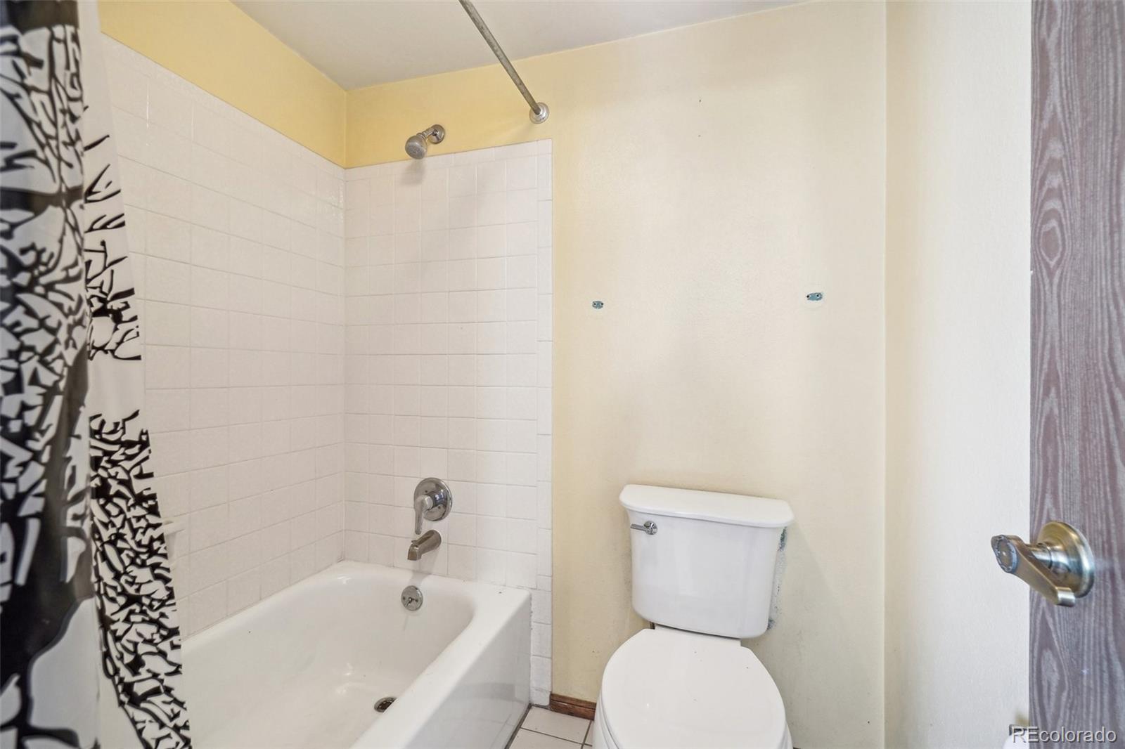 1868 S Ammons Street Unit: D