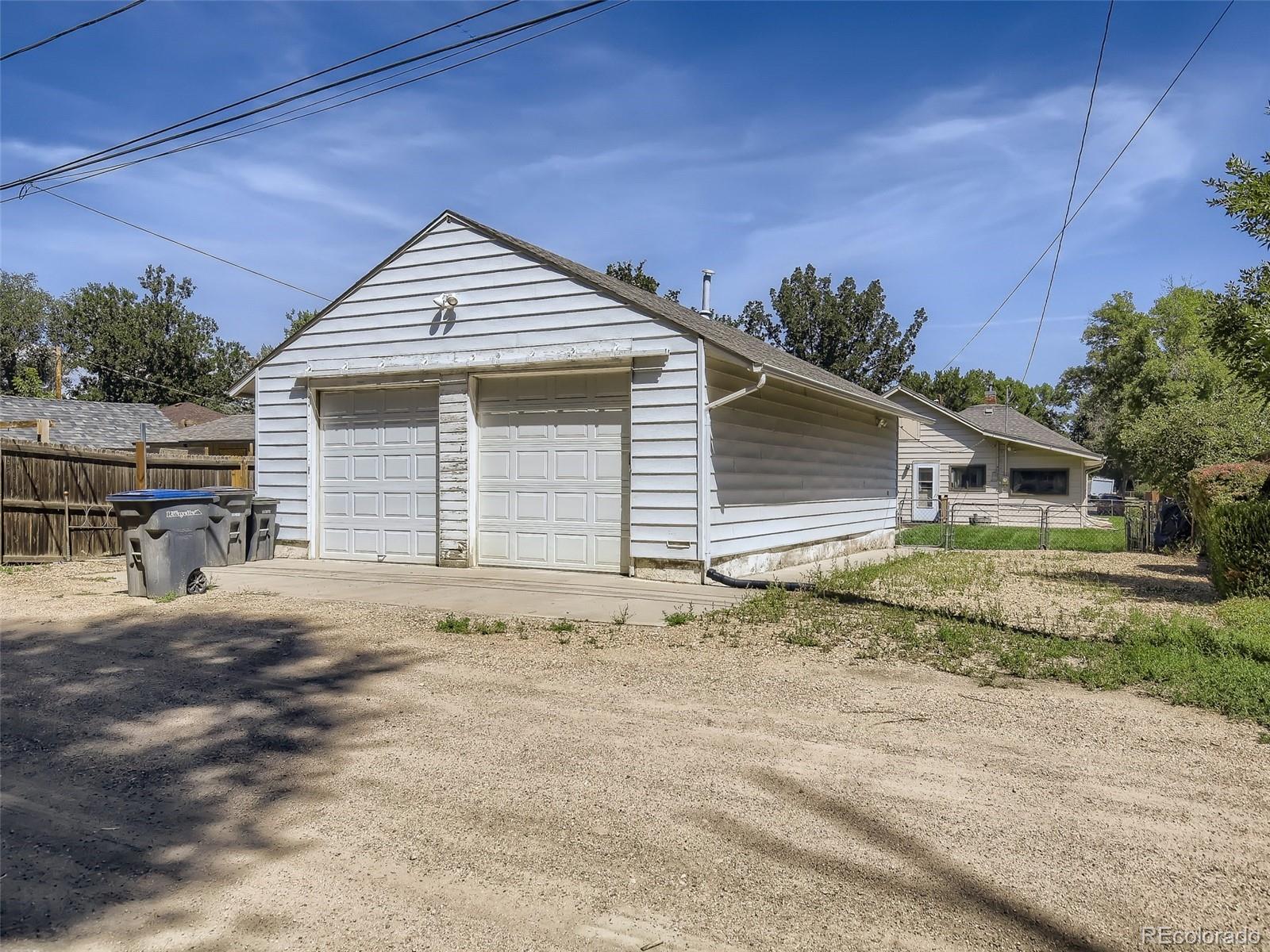 512 E Emma Street