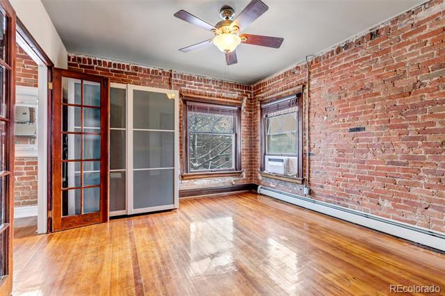 1451 Madison Street Unit: 3