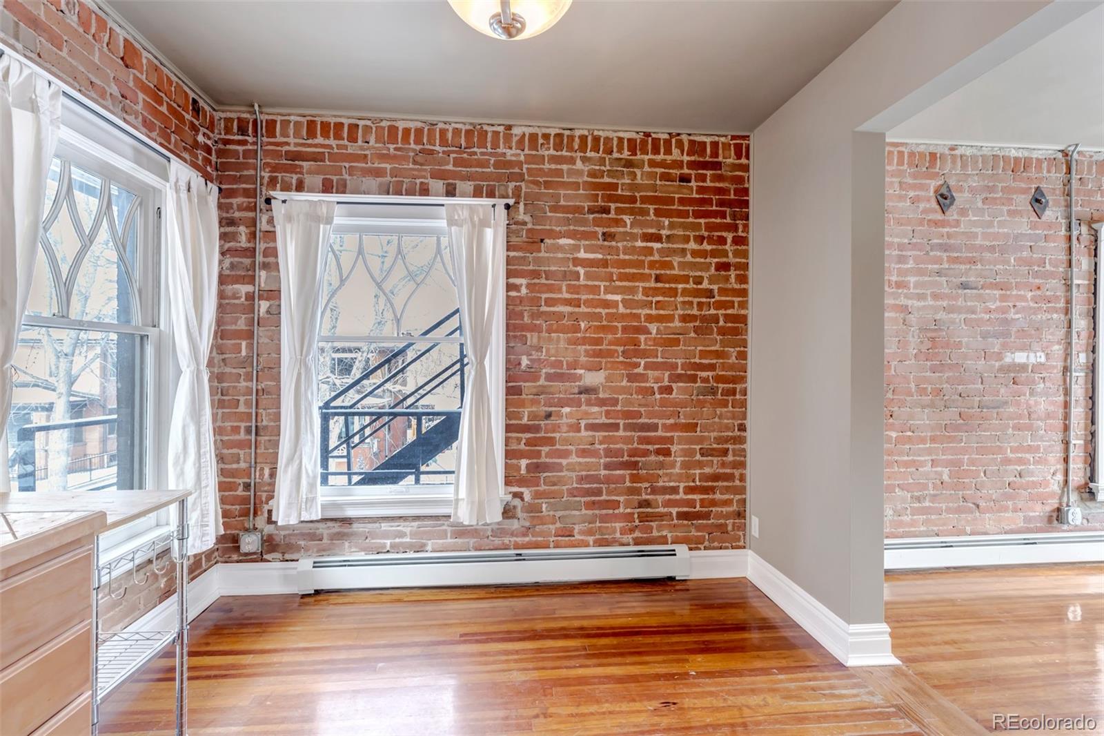 1451 Madison Street Unit: 3